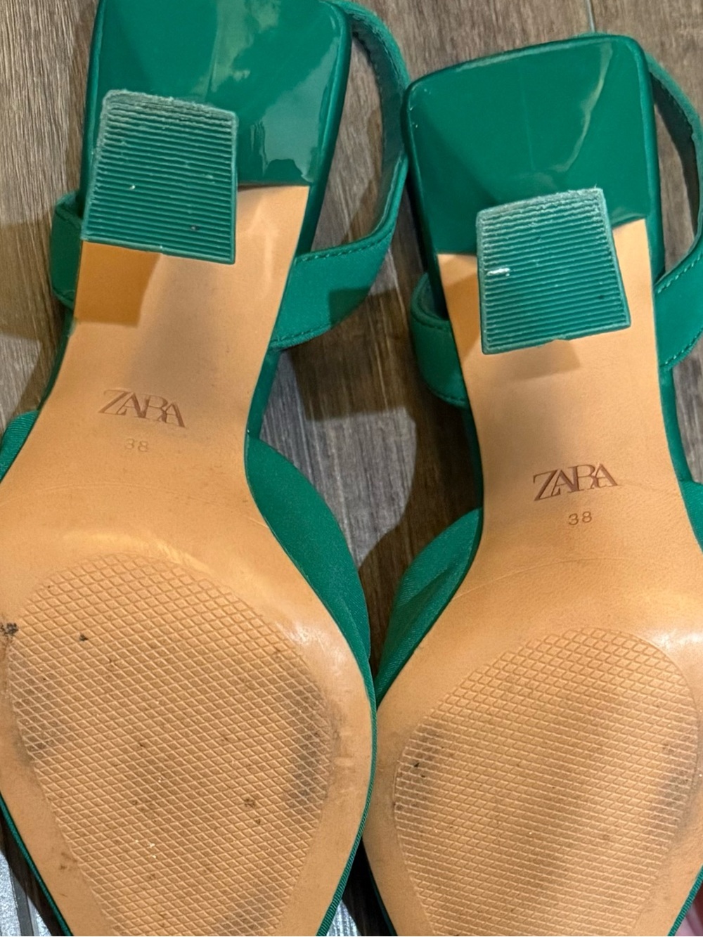 Zara Emerald Green Satin Slingback Pointed Toe Heels Size 38 EU / US 7.5 - Picture 6 of 7